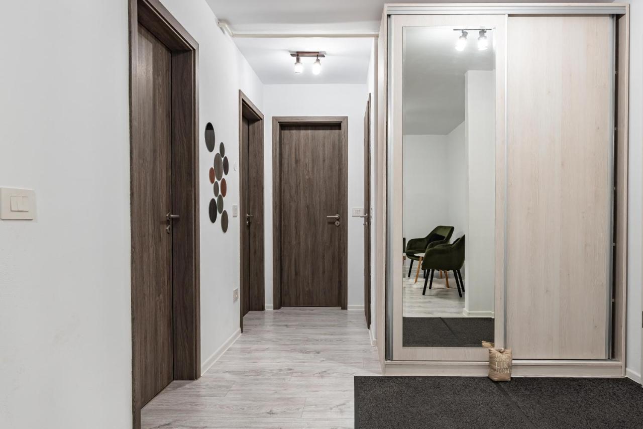Green Apartment Coresi 布拉索夫 外观 照片