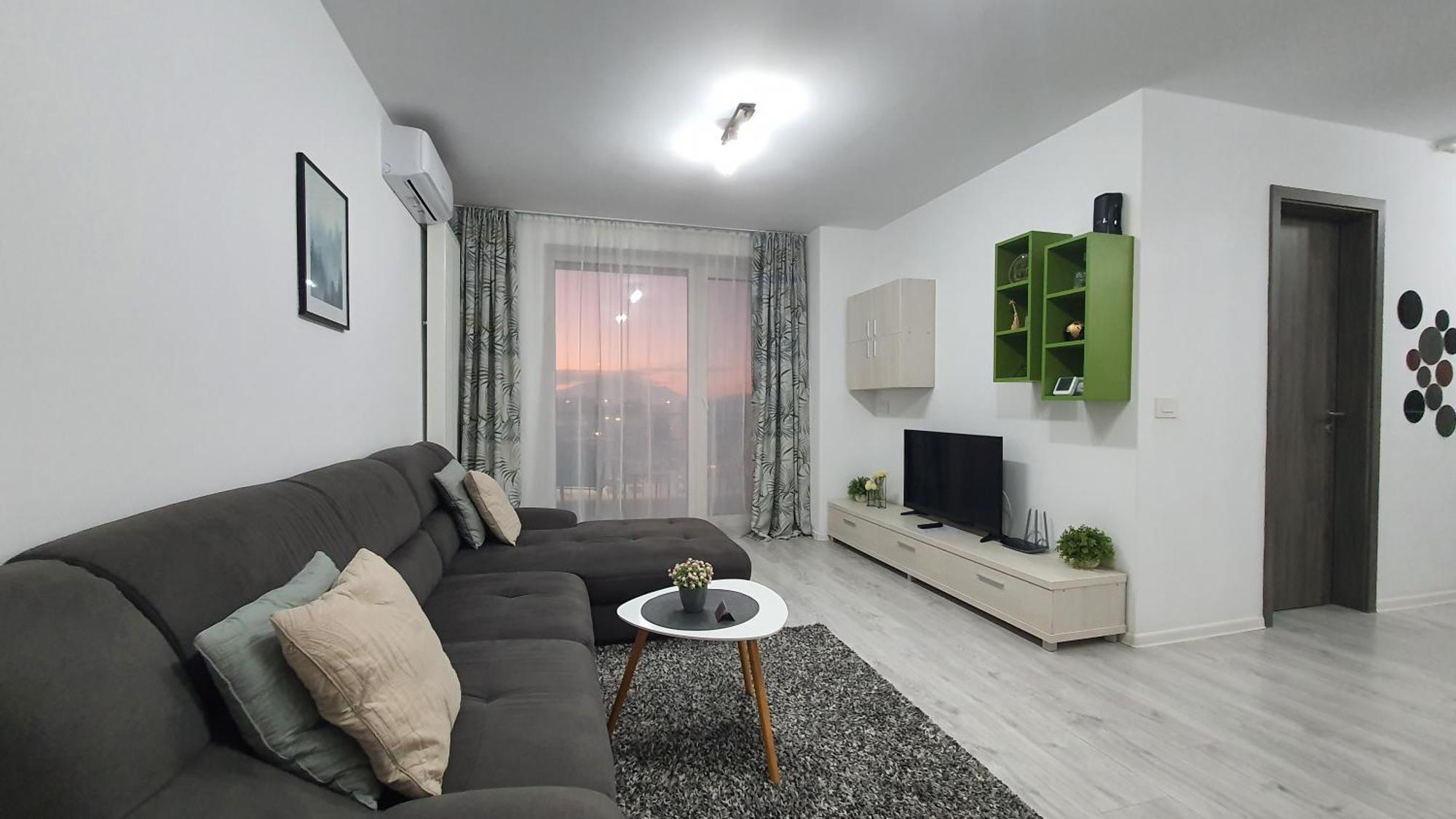 Green Apartment Coresi 布拉索夫 外观 照片